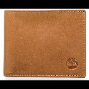 Traditional Timberland Bi-fold Wallet